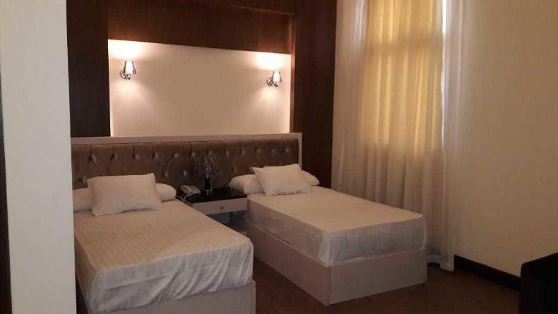 Ultra Loaloa Nile Maadi Hotel Cairo Exterior photo